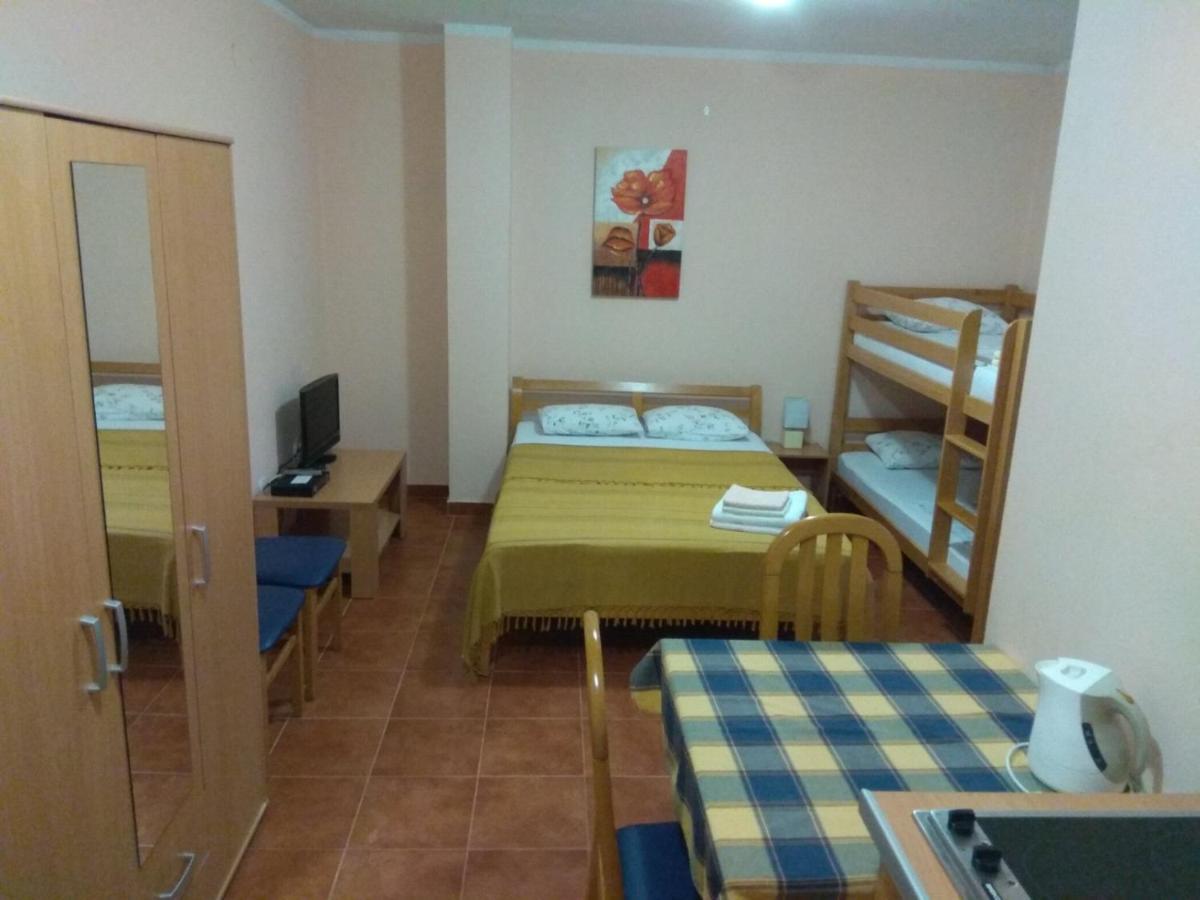 Apartments Adriatika Budva Exteriör bild