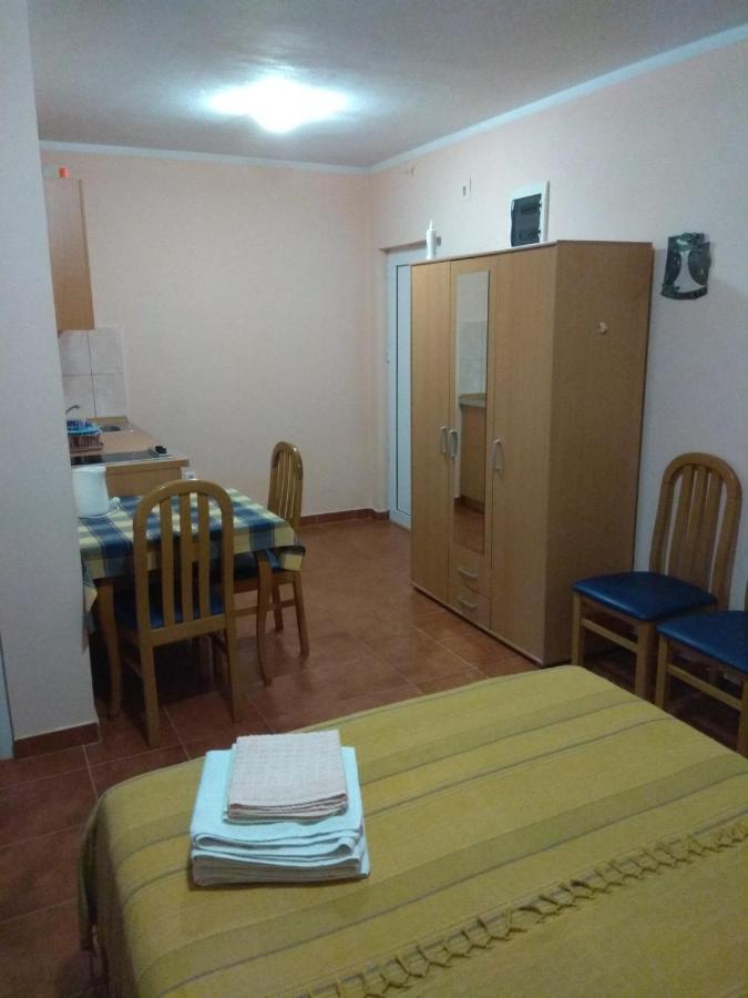 Apartments Adriatika Budva Exteriör bild